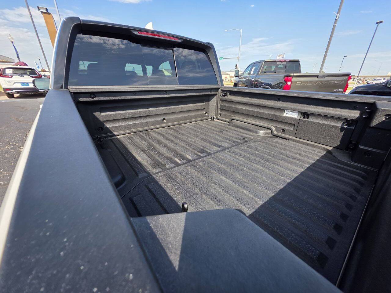 2025 Honda Ridgeline Black Edition AWD 4dr Crew Cab 5.3 ft. SB Eldridge IA