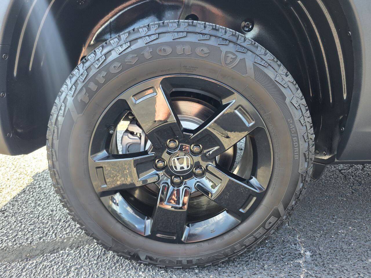 2025 Honda Ridgeline Black Edition AWD 4dr Crew Cab 5.3 ft. SB Eldridge IA