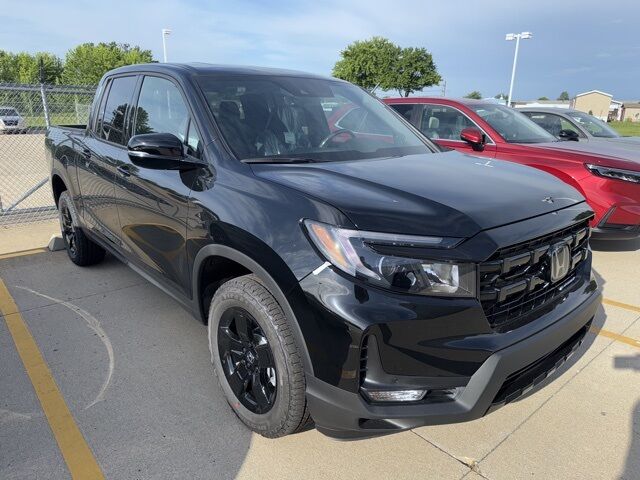 2025 Honda Ridgeline Black Edition West Burlington IA