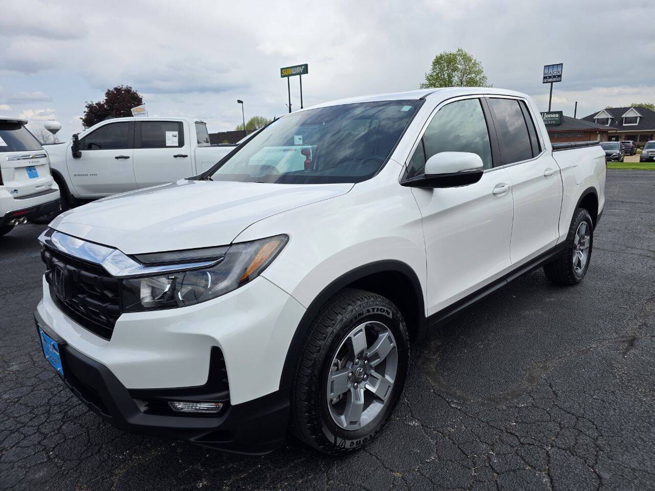 2025 Honda Ridgeline RTL AWD 4dr Crew Cab 5.3 ft. SB Eldridge IA
