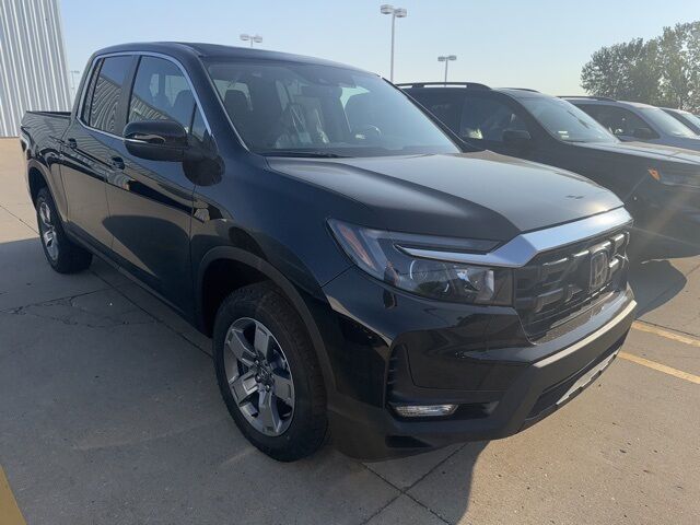2025 Honda Ridgeline RTL photo 2