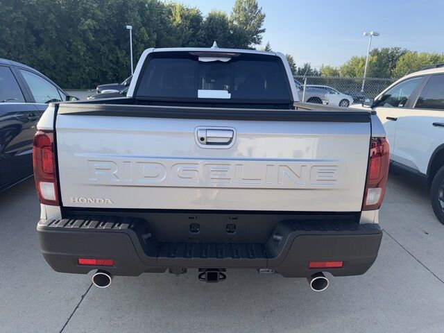 2025 Honda Ridgeline RTL photo 6