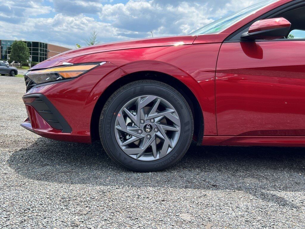 2025 Hyundai ELANTRA HYBRID Blue Chantilly VA
