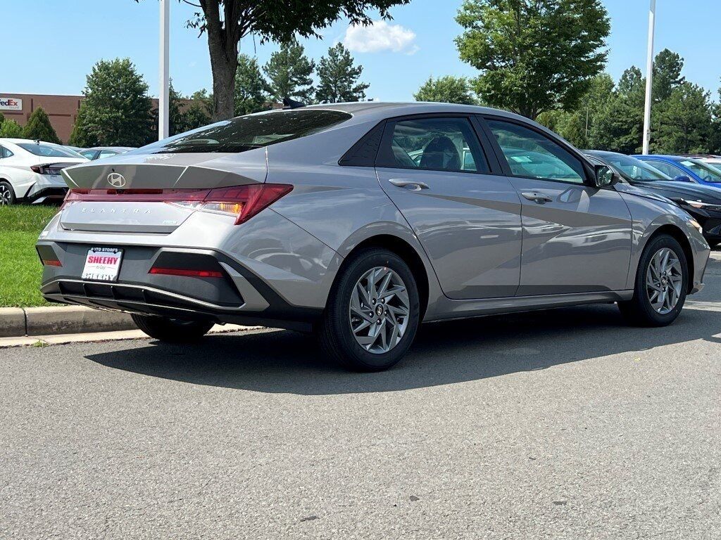 2025 Hyundai ELANTRA HYBRID Blue Chantilly VA