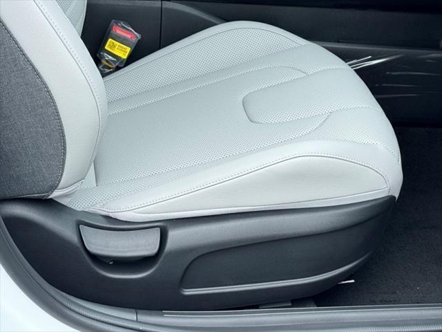 2025 Hyundai ELANTRA HYBRID Limited Chantilly VA