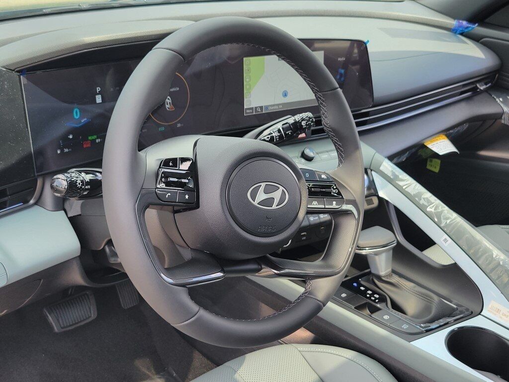 2025 Hyundai ELANTRA HYBRID Limited Chantilly VA