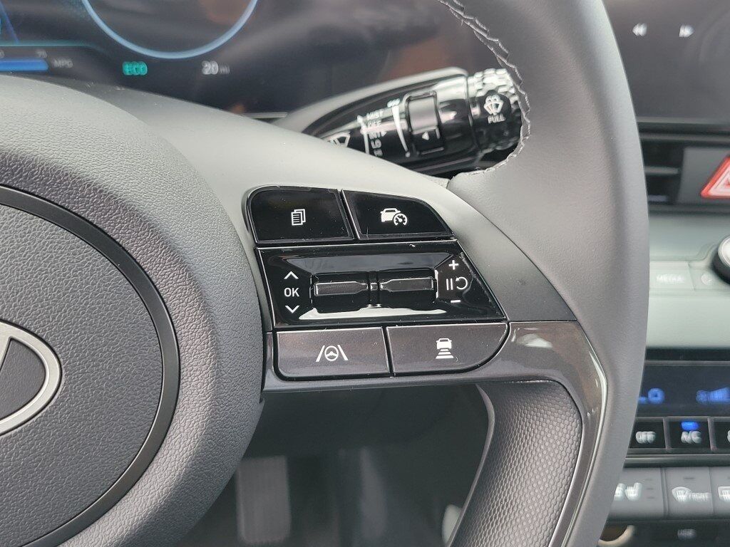2025 Hyundai ELANTRA HYBRID Limited Chantilly VA
