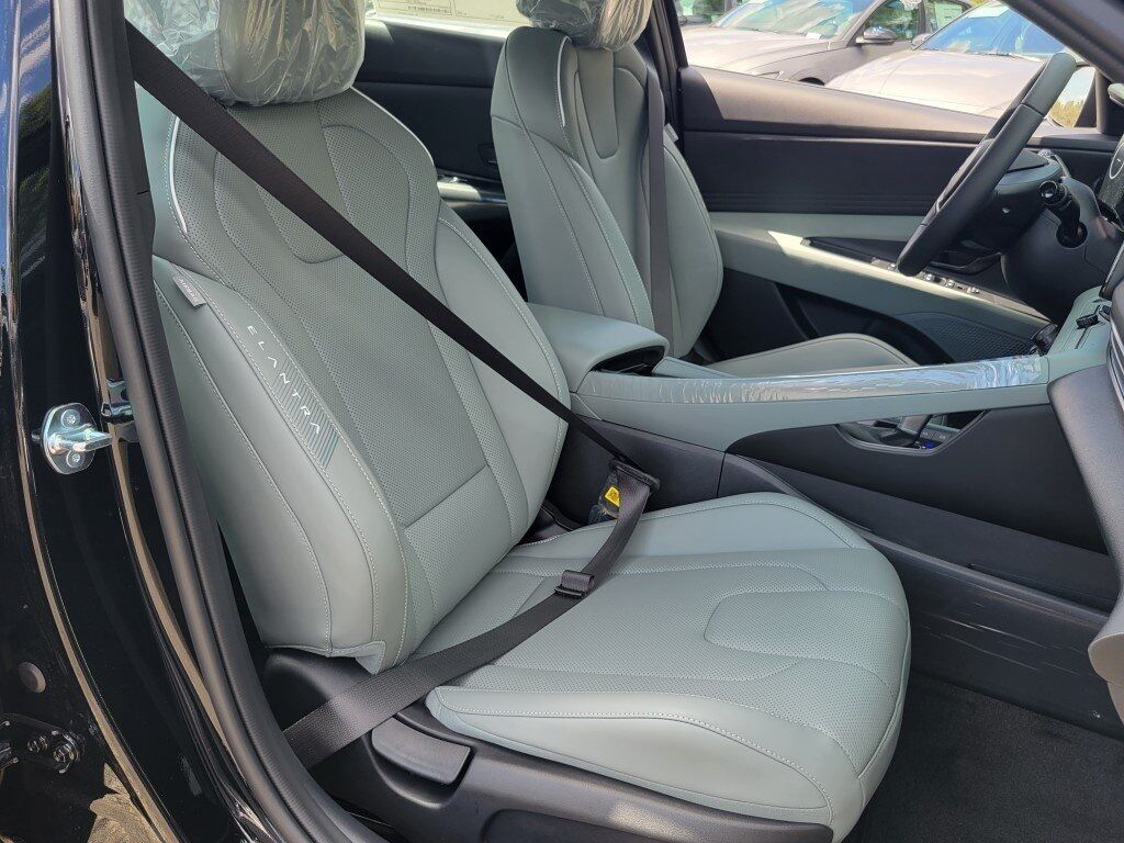 2025 Hyundai ELANTRA HYBRID Limited Chantilly VA