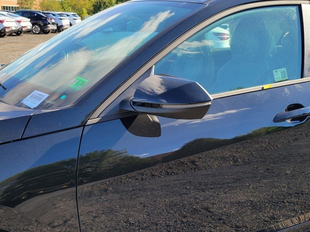 2025 Hyundai ELANTRA HYBRID Limited Chantilly VA