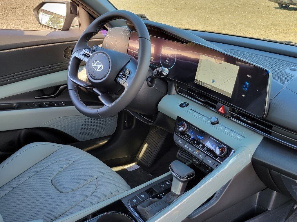 2025 Hyundai ELANTRA HYBRID Limited Chantilly VA