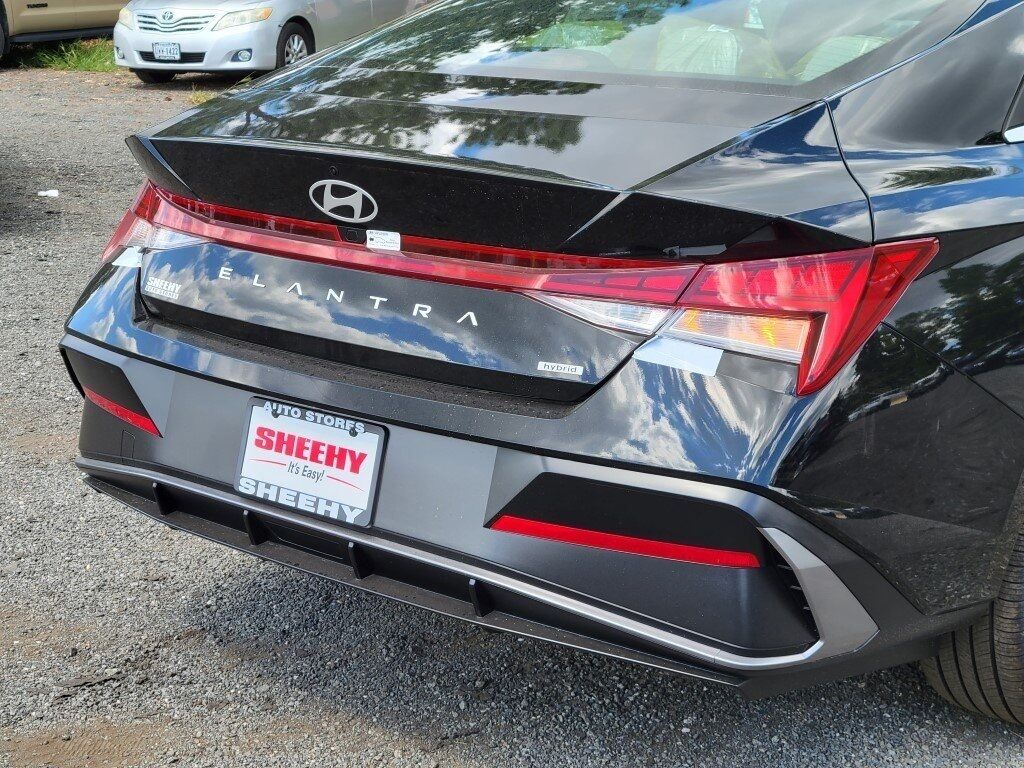 2025 Hyundai ELANTRA HYBRID Limited Chantilly VA