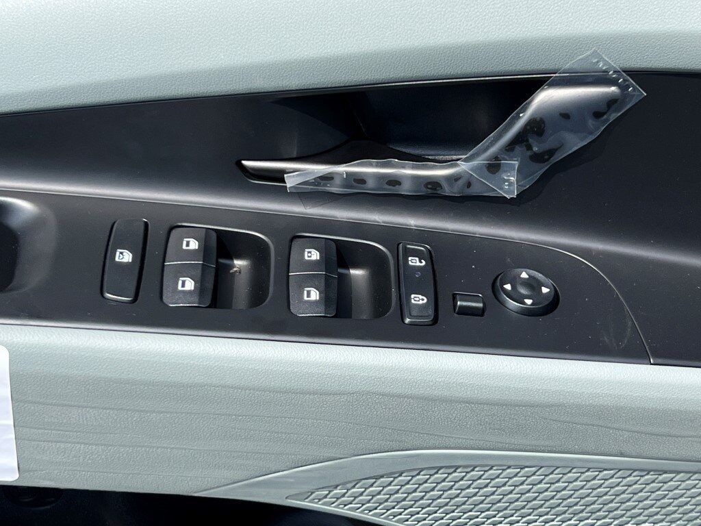 2025 Hyundai ELANTRA HYBRID Limited Chantilly VA