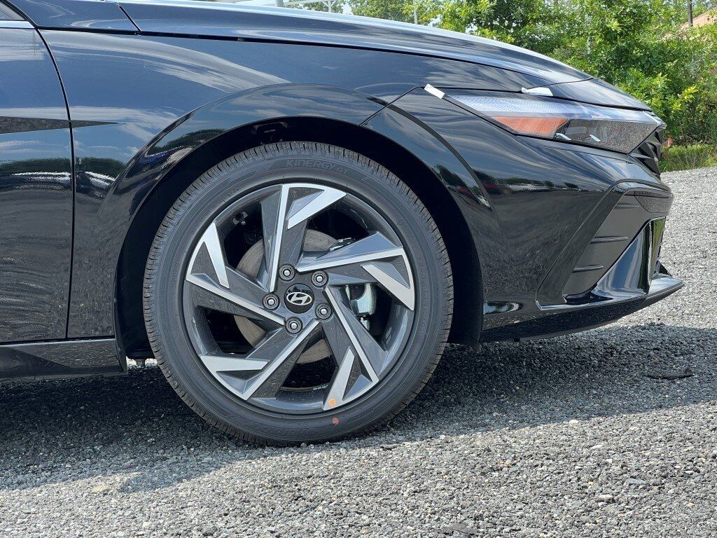 2025 Hyundai ELANTRA HYBRID Limited Chantilly VA