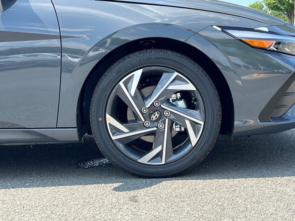 2025 Hyundai ELANTRA HYBRID Limited Chantilly VA