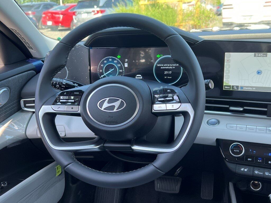 2025 Hyundai ELANTRA HYBRID Limited Chantilly VA