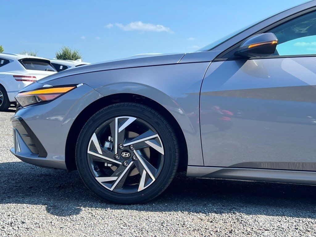 2025 Hyundai ELANTRA HYBRID Limited Chantilly VA