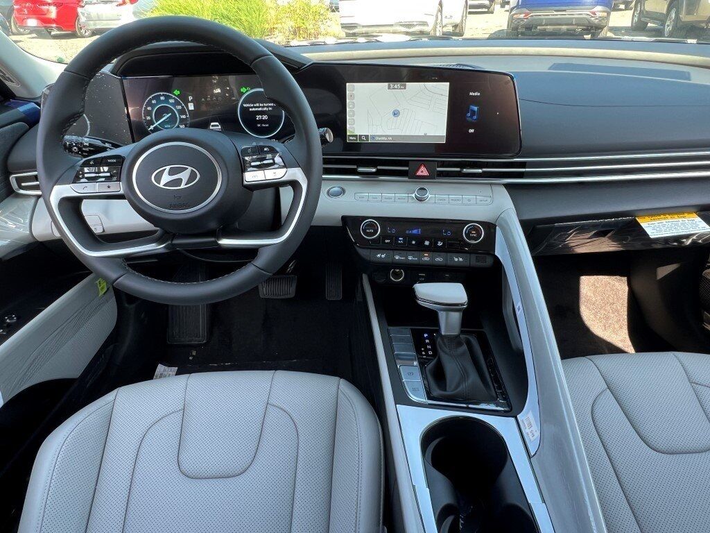 2025 Hyundai ELANTRA HYBRID Limited Chantilly VA