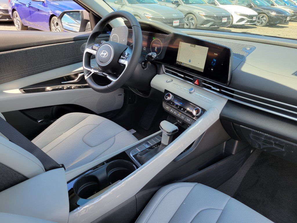 2025 Hyundai ELANTRA HYBRID Limited Chantilly VA