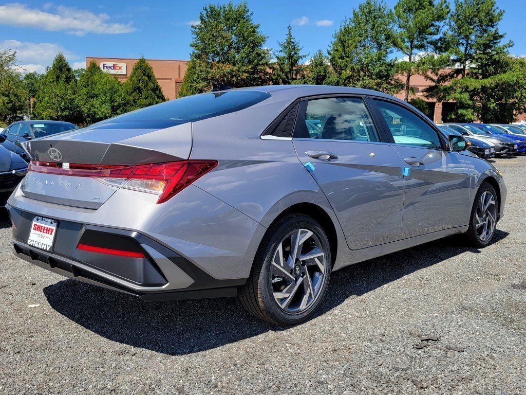 2025 Hyundai ELANTRA HYBRID Limited Chantilly VA