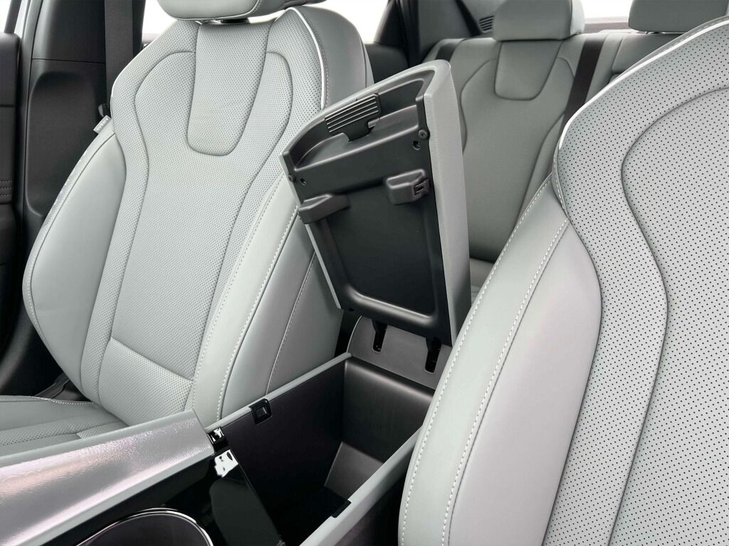 2025 Hyundai ELANTRA HYBRID Limited Waldorf MD