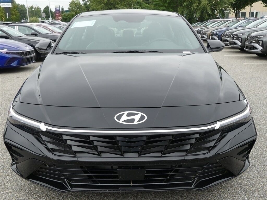2025 Hyundai ELANTRA HYBRID Limited Waldorf MD