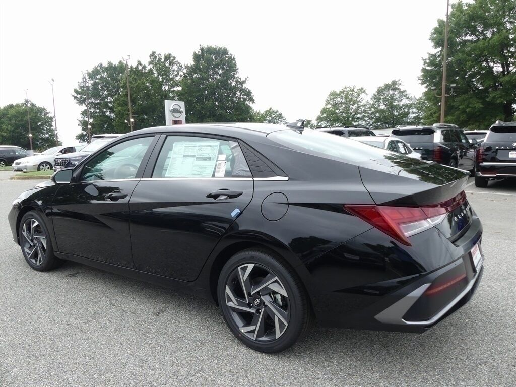 2025 Hyundai ELANTRA HYBRID Limited Waldorf MD