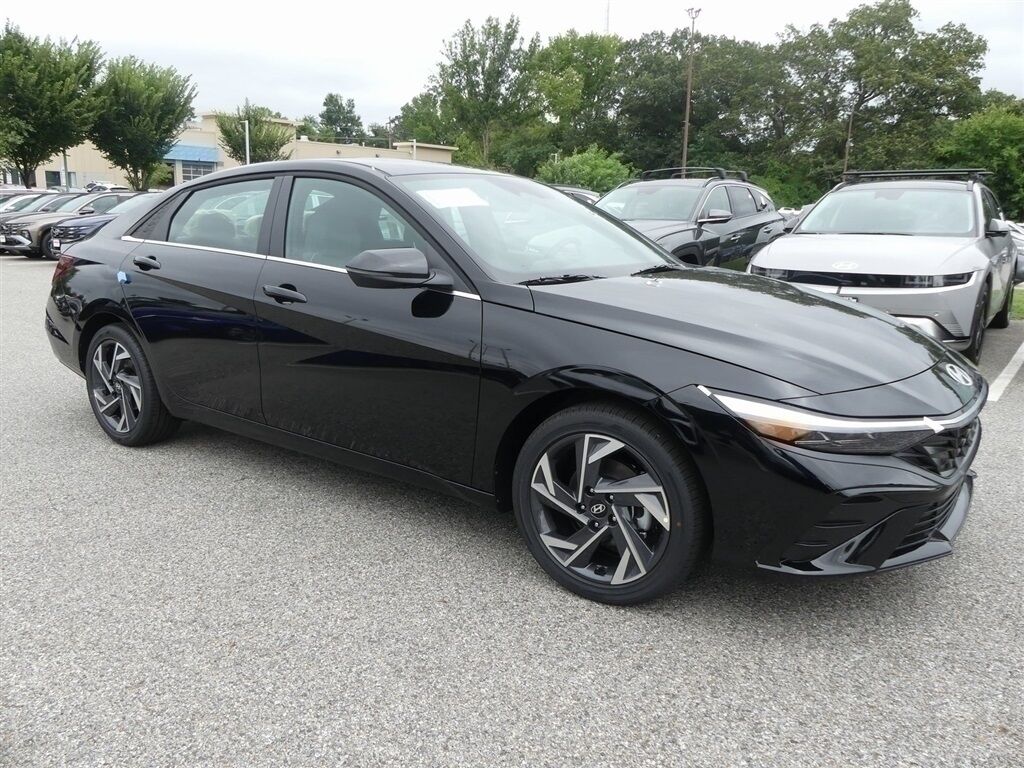 2025 Hyundai ELANTRA HYBRID Limited