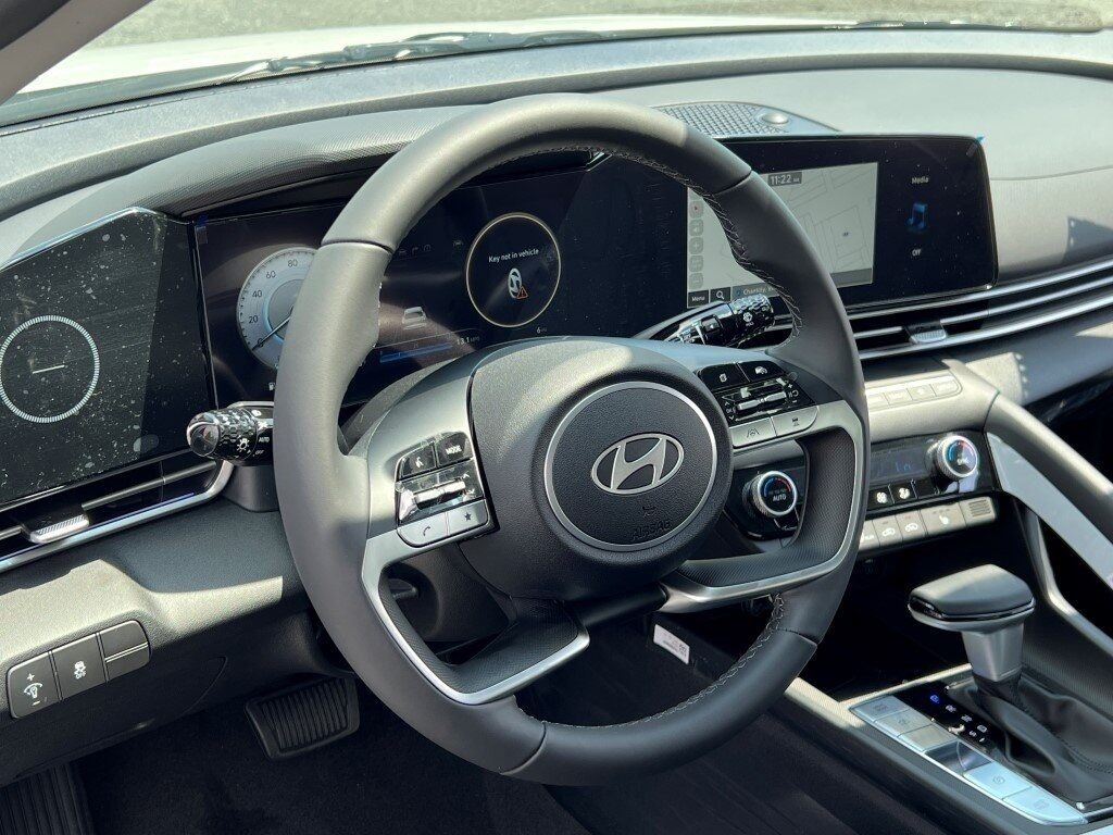 2025 Hyundai ELANTRA Limited Chantilly VA