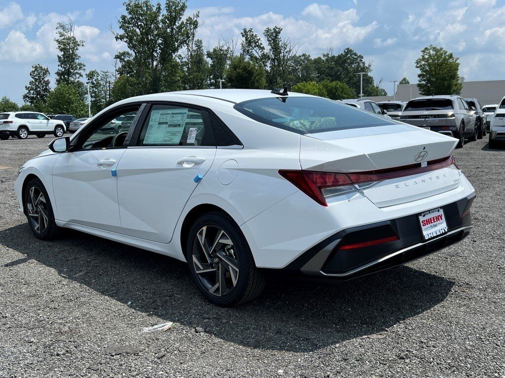 2025 Hyundai ELANTRA Limited Chantilly VA