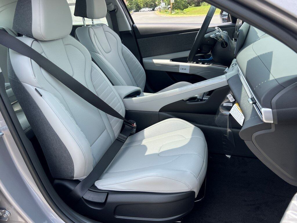 2025 Hyundai ELANTRA Limited Chantilly VA