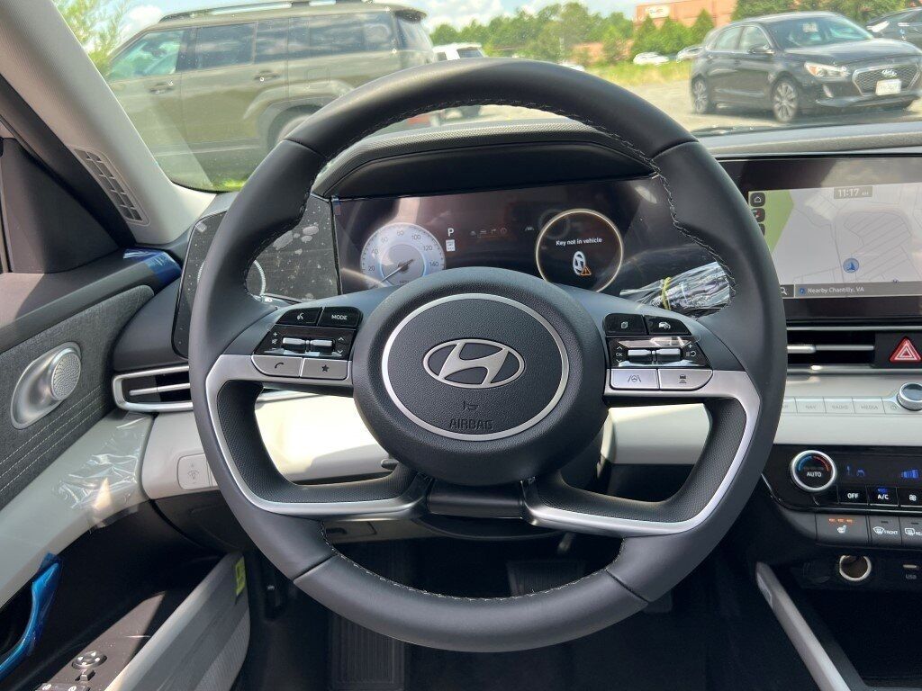 2025 Hyundai ELANTRA Limited Chantilly VA