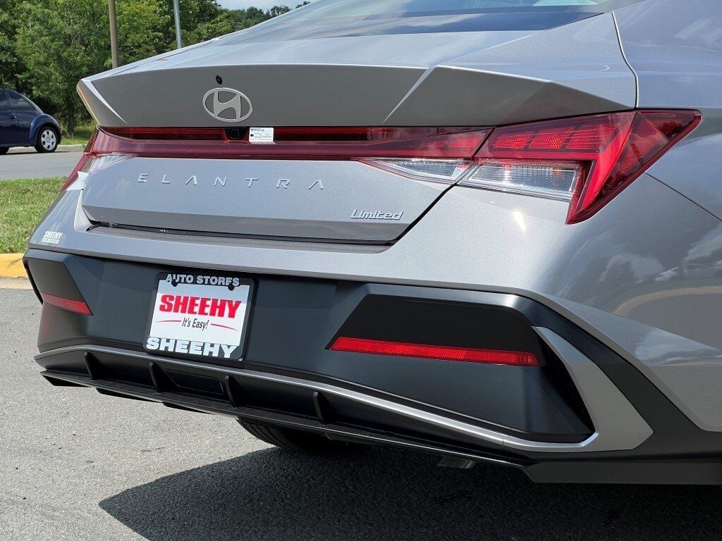 2025 Hyundai ELANTRA Limited Chantilly VA