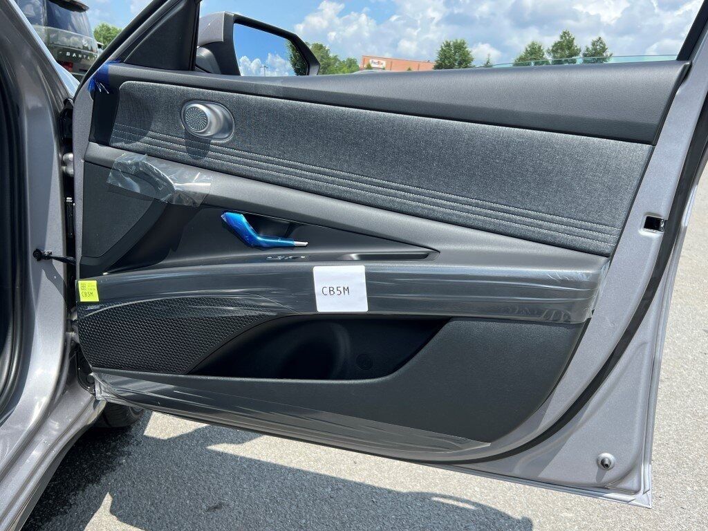 2025 Hyundai ELANTRA Limited Chantilly VA