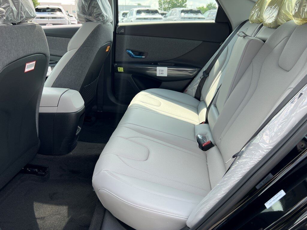 2025 Hyundai ELANTRA Limited Chantilly VA