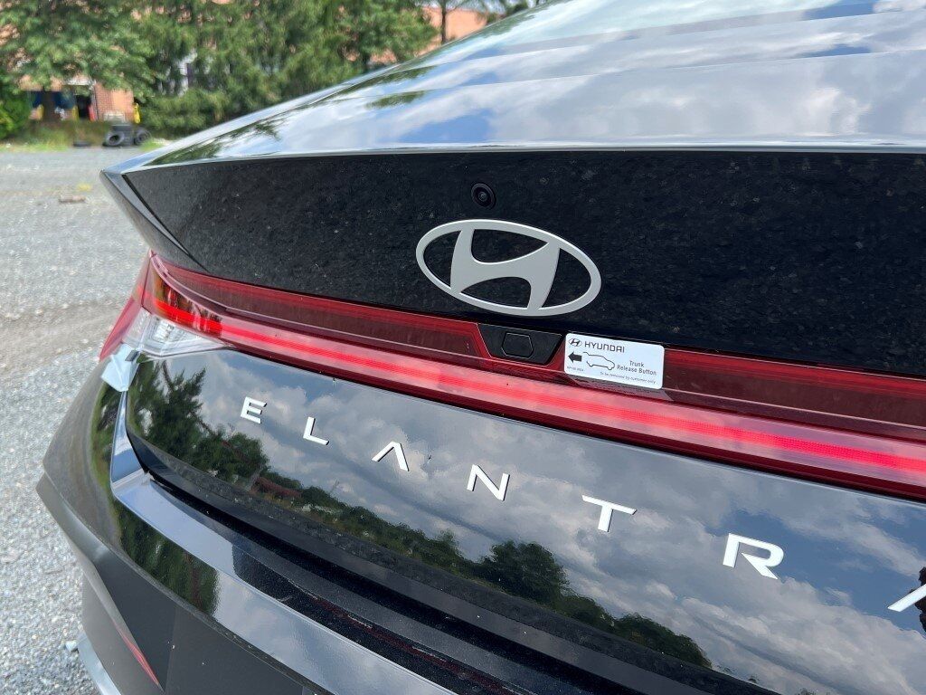 2025 Hyundai ELANTRA Limited Chantilly VA