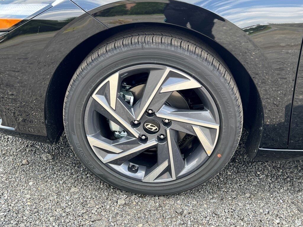 2025 Hyundai ELANTRA Limited Chantilly VA