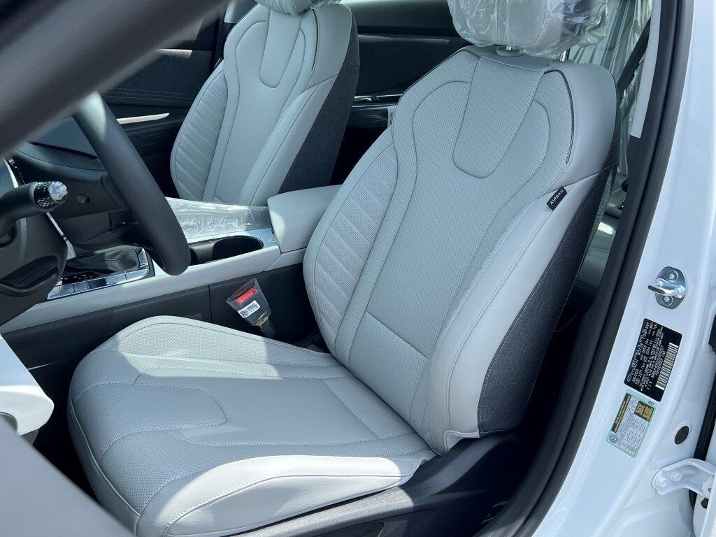 2025 Hyundai ELANTRA Limited Chantilly VA