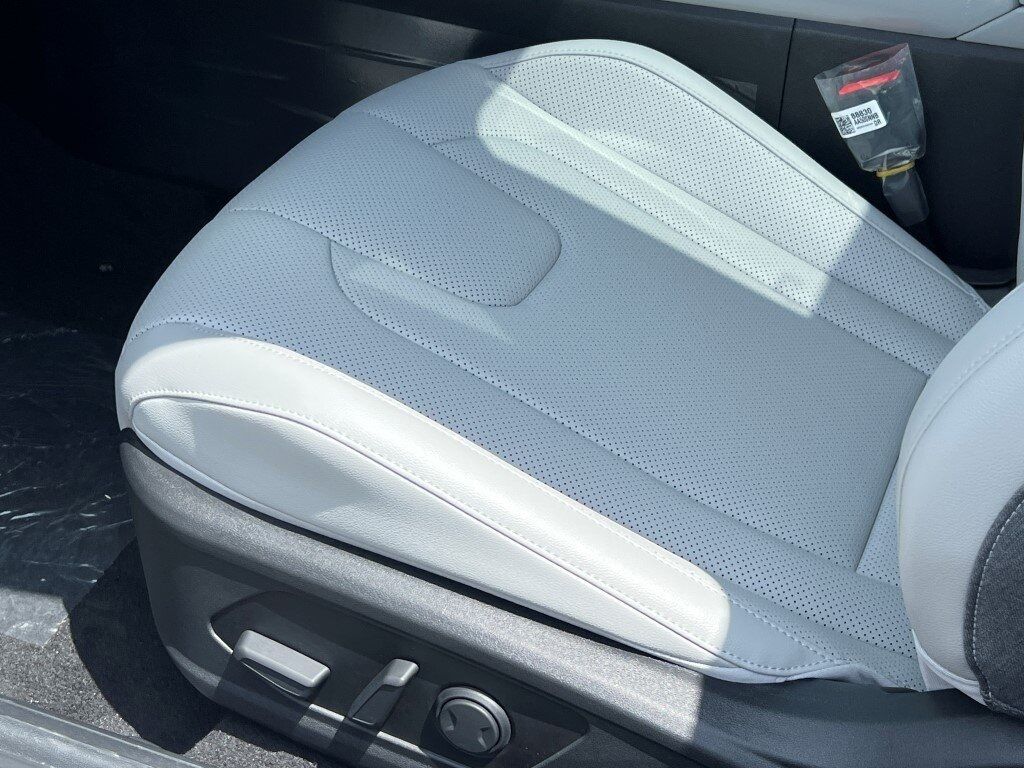 2025 Hyundai ELANTRA Limited Chantilly VA