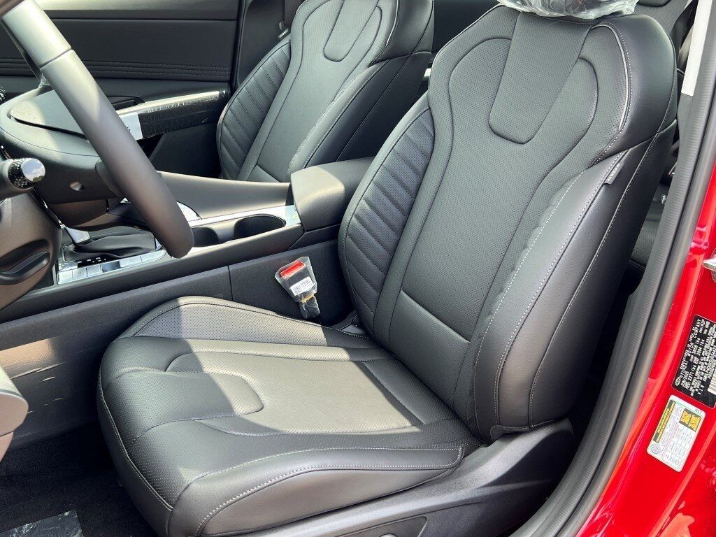 2025 Hyundai ELANTRA Limited Chantilly VA
