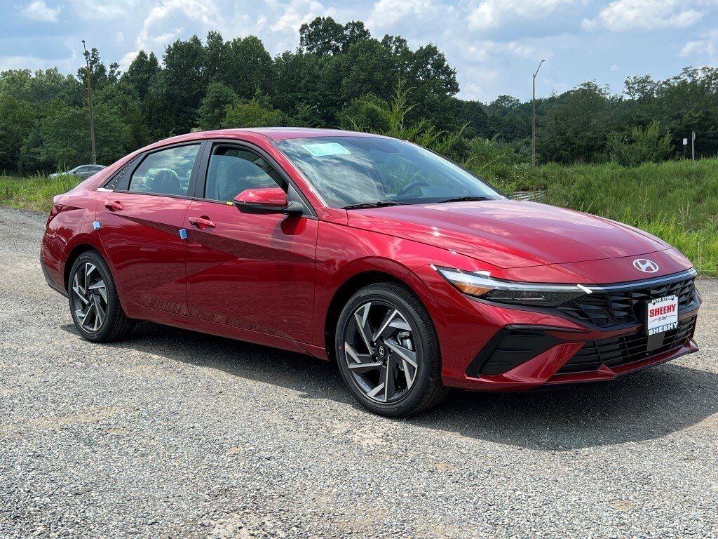 2025 Hyundai ELANTRA Limited Chantilly VA