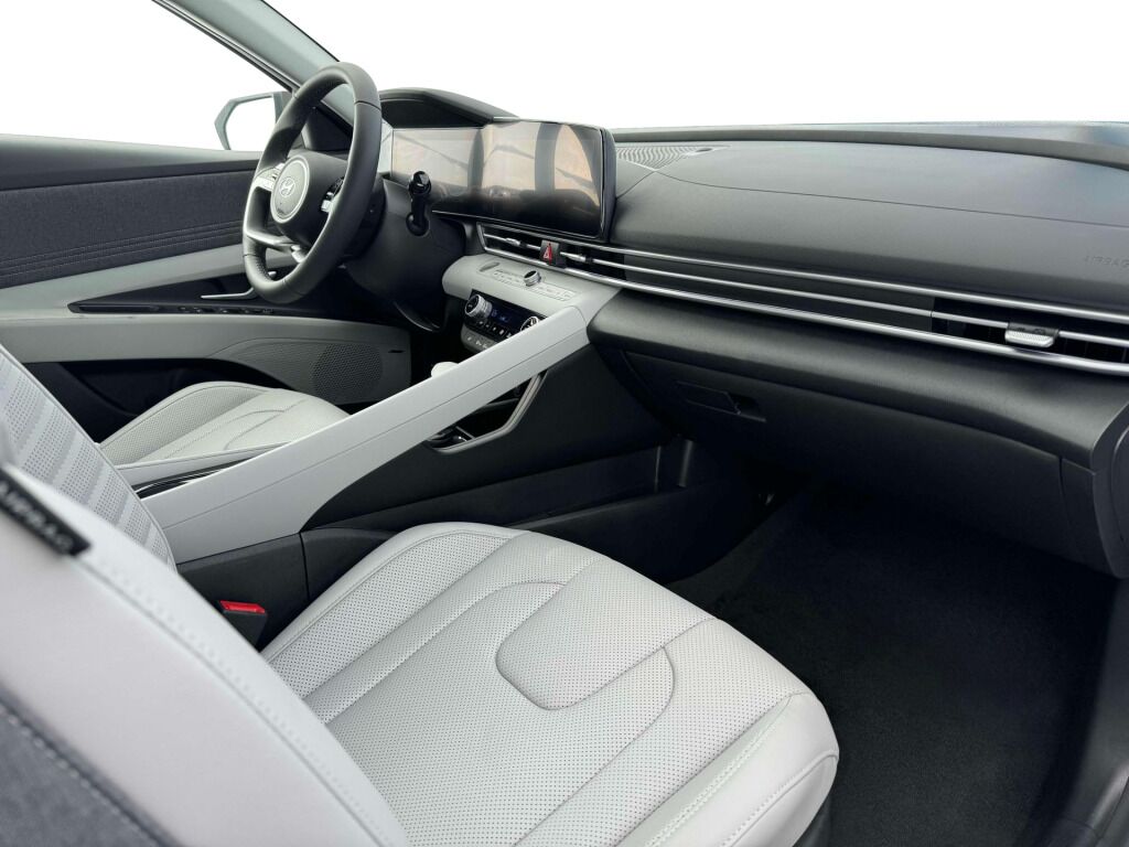 2025 Hyundai ELANTRA Limited Waldorf MD