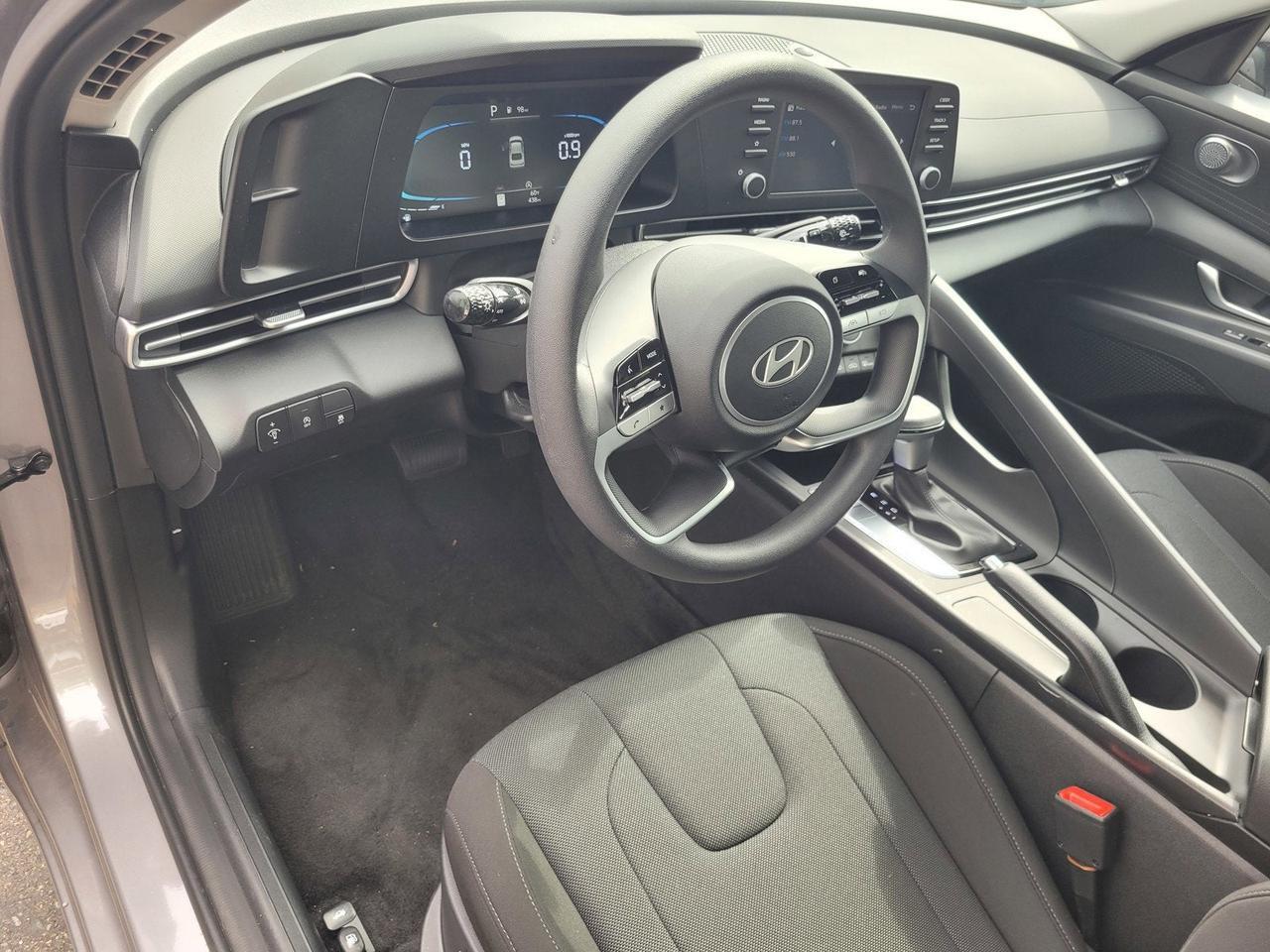 2025 Hyundai ELANTRA SE Roseville CA