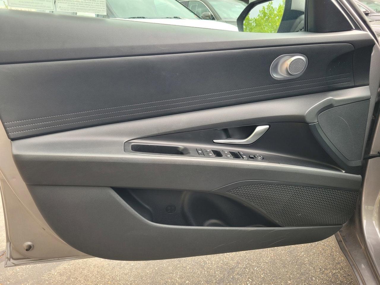 2025 Hyundai ELANTRA SE Roseville CA