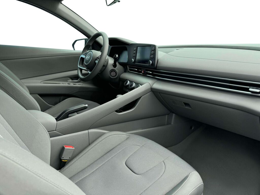 2025 Hyundai ELANTRA SE Waldorf MD