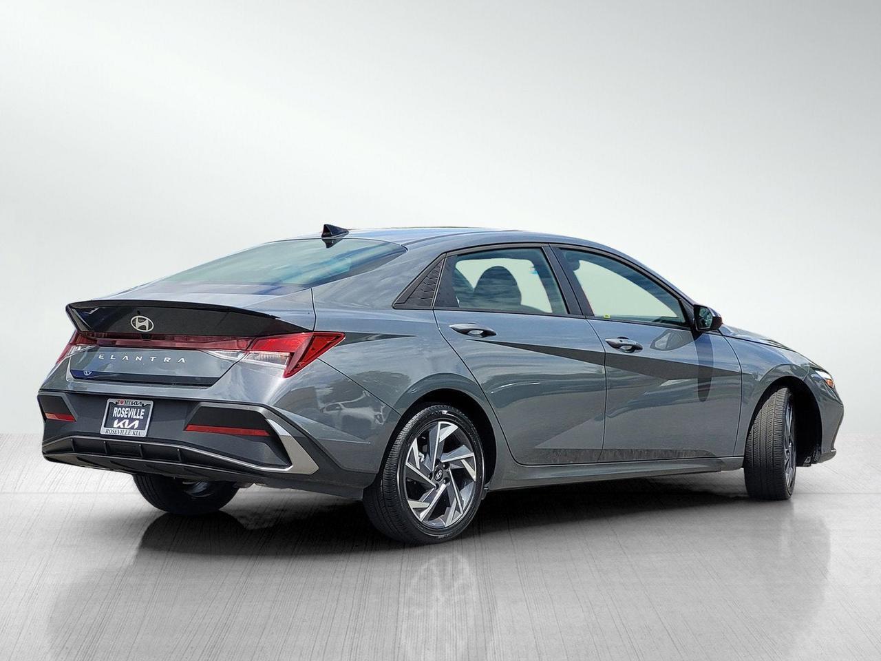 2025 Hyundai ELANTRA SEL SPORT Roseville CA