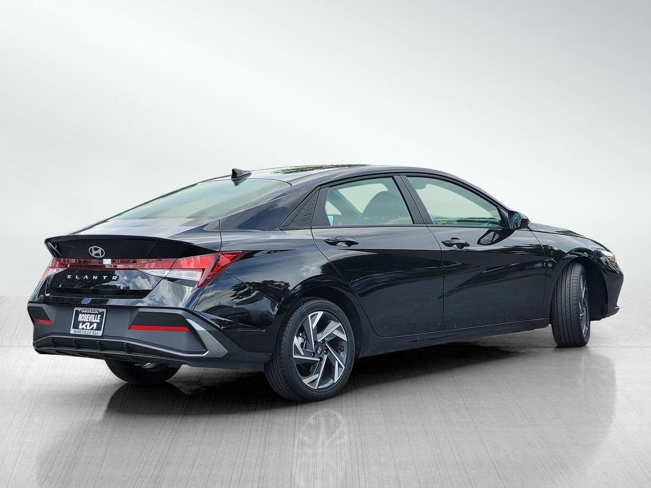 2025 Hyundai ELANTRA SEL SPORT Roseville CA