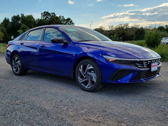 2025 Hyundai ELANTRA SEL Sport