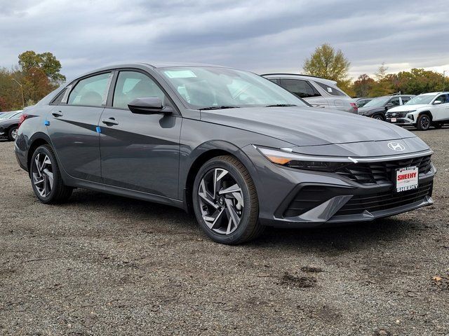2025 Hyundai ELANTRA SEL Sport