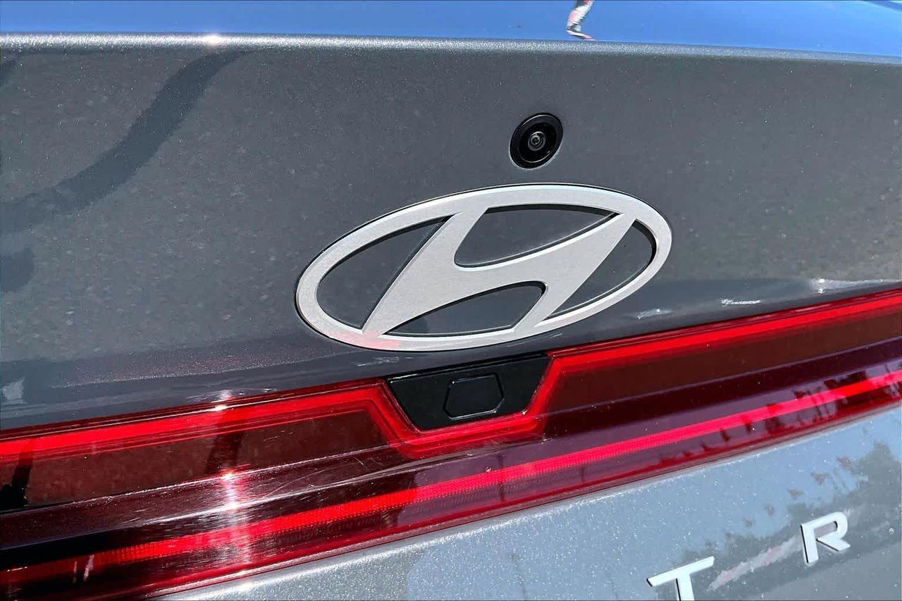 2025 Hyundai Elantra Hybrid Blue Folsom CA