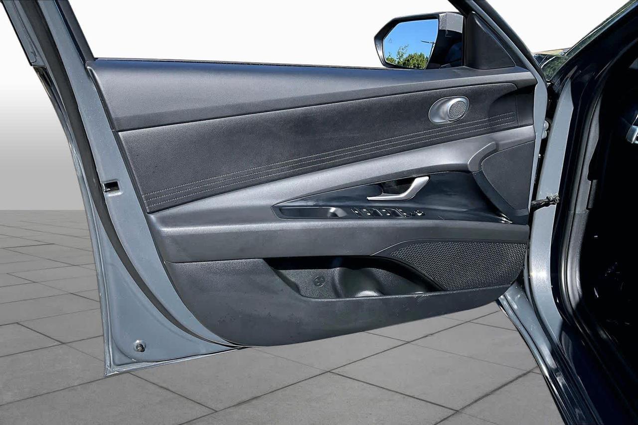2025 Hyundai Elantra Hybrid Blue Folsom CA